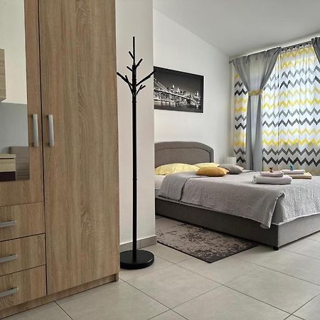 Ines Studioapp Pula Bagian luar foto